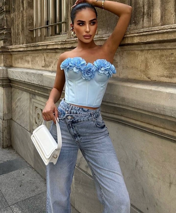 Belt Detail Wide Leg Jeans