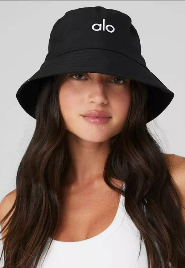 alo bucket hat